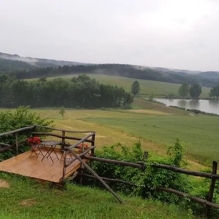 Matievics Boraszat Es Vendeghaz * Szalka