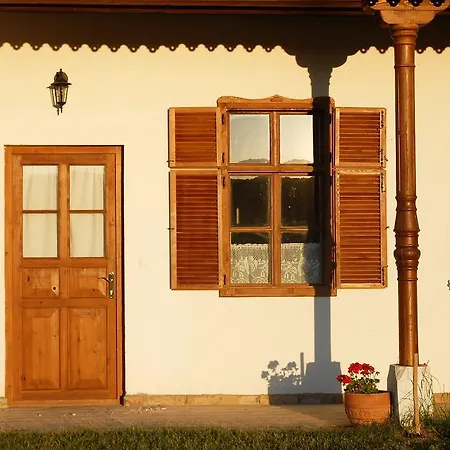 Matievics Boraszat Es Vendeghaz